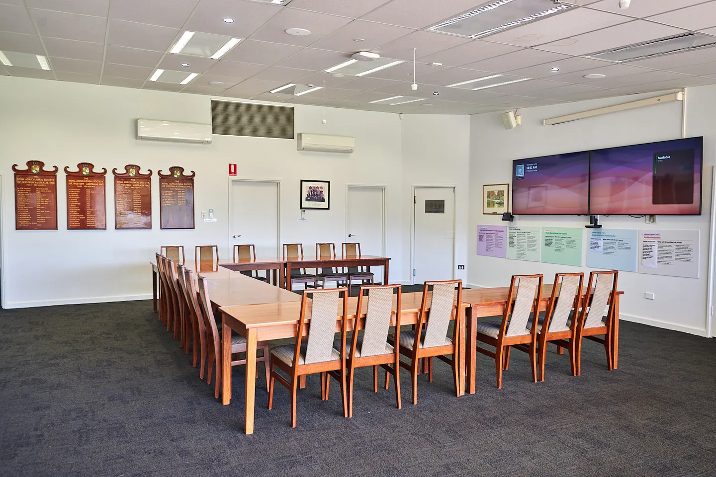 Presidents Lounge