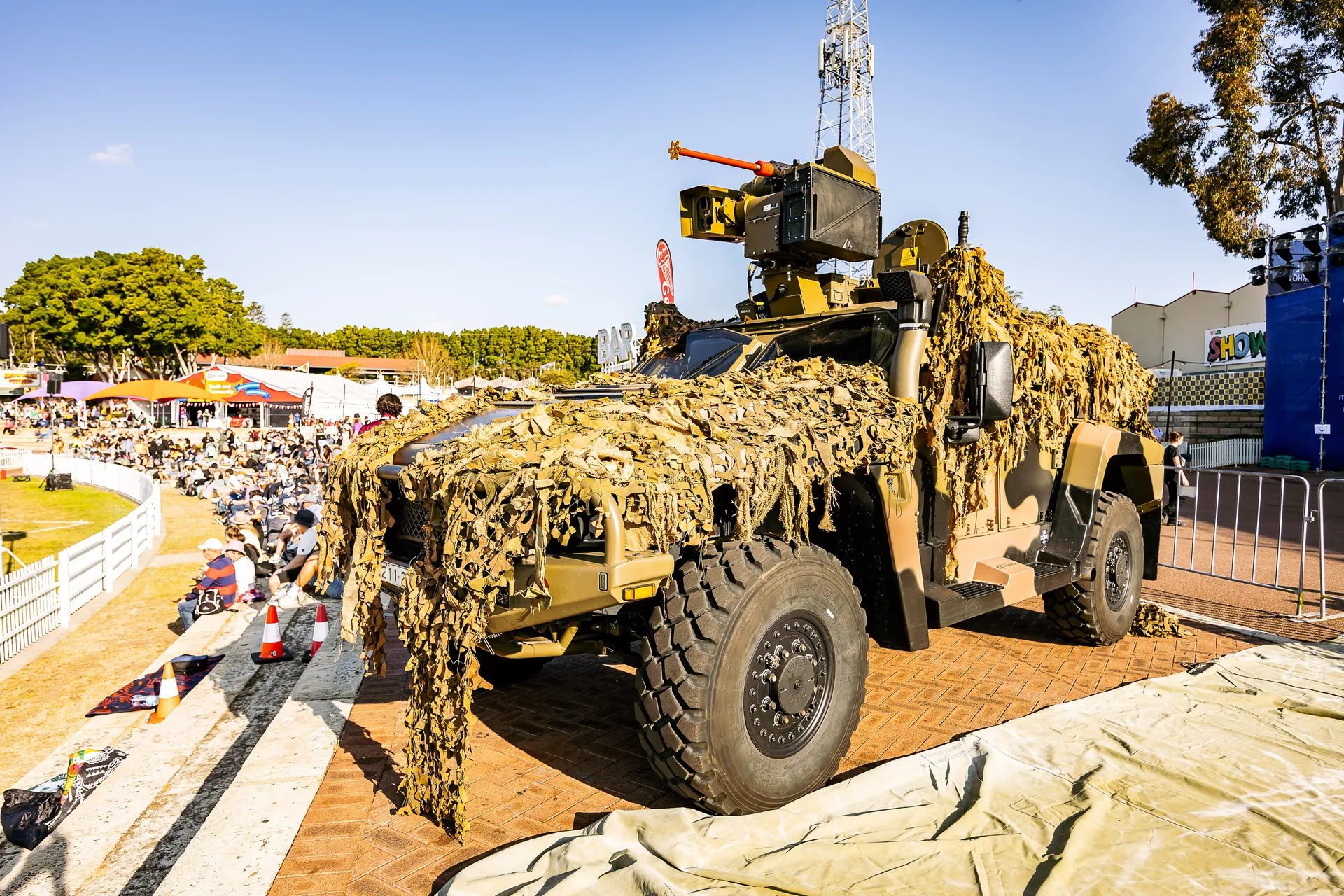 Defence Hub Stalls at the Perth Royal Show for Veterans Day