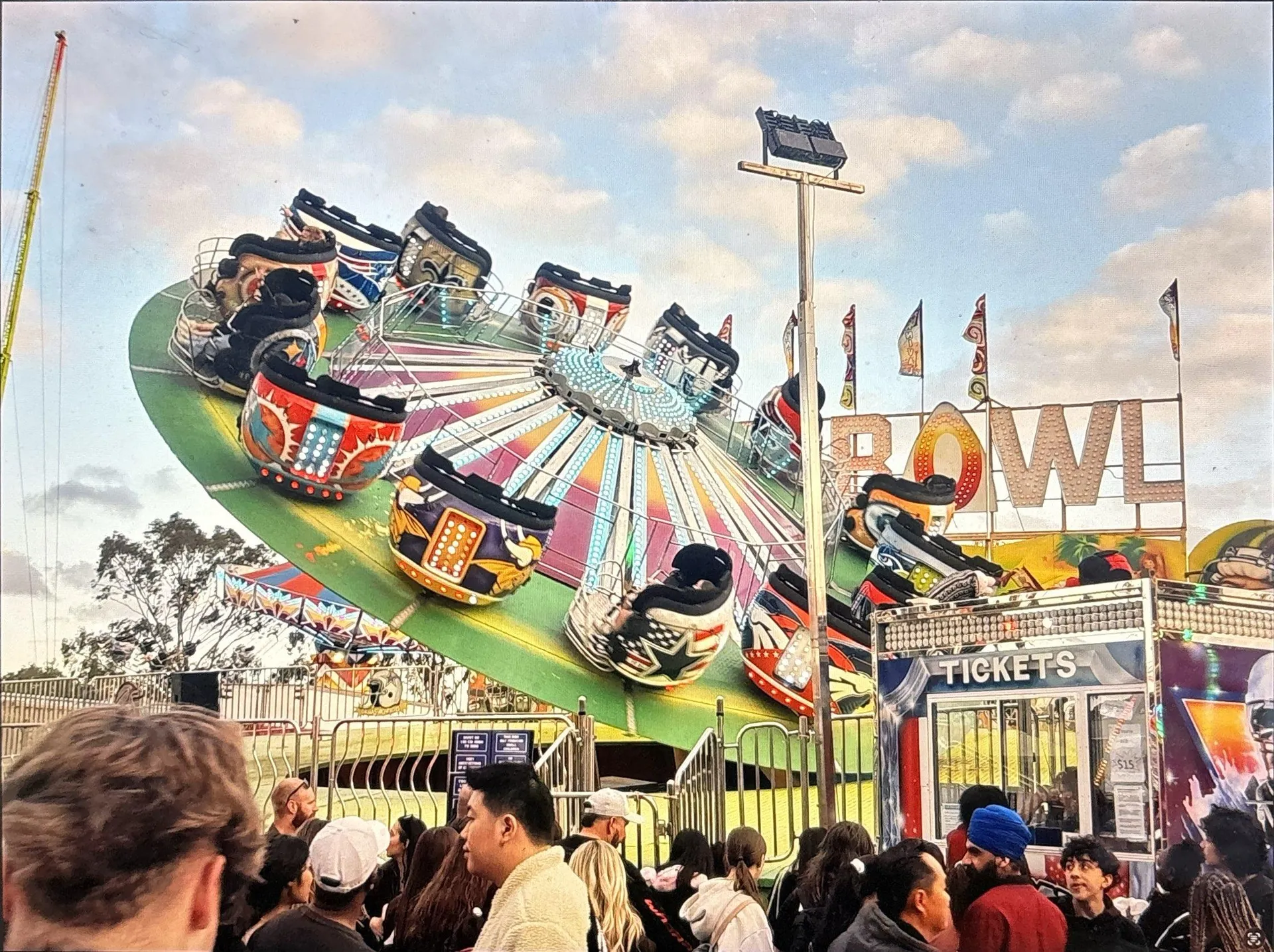Perth Royal Show Rides - Mitro Superbowl