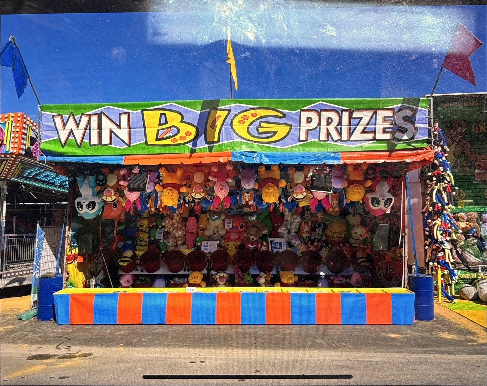 Perth Royal Show Rides - Mitro Buckets of Fun