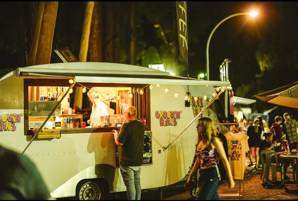 grovin beans food truck