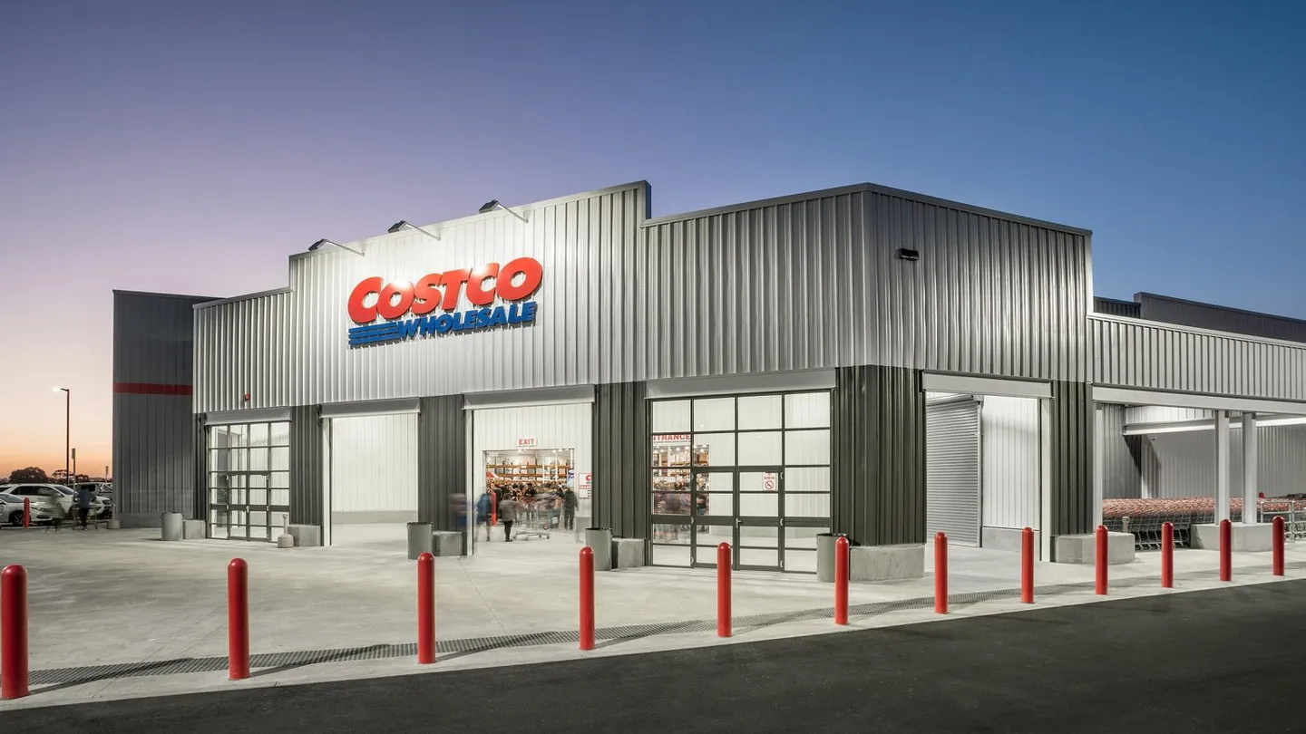 Costco wholesale store 