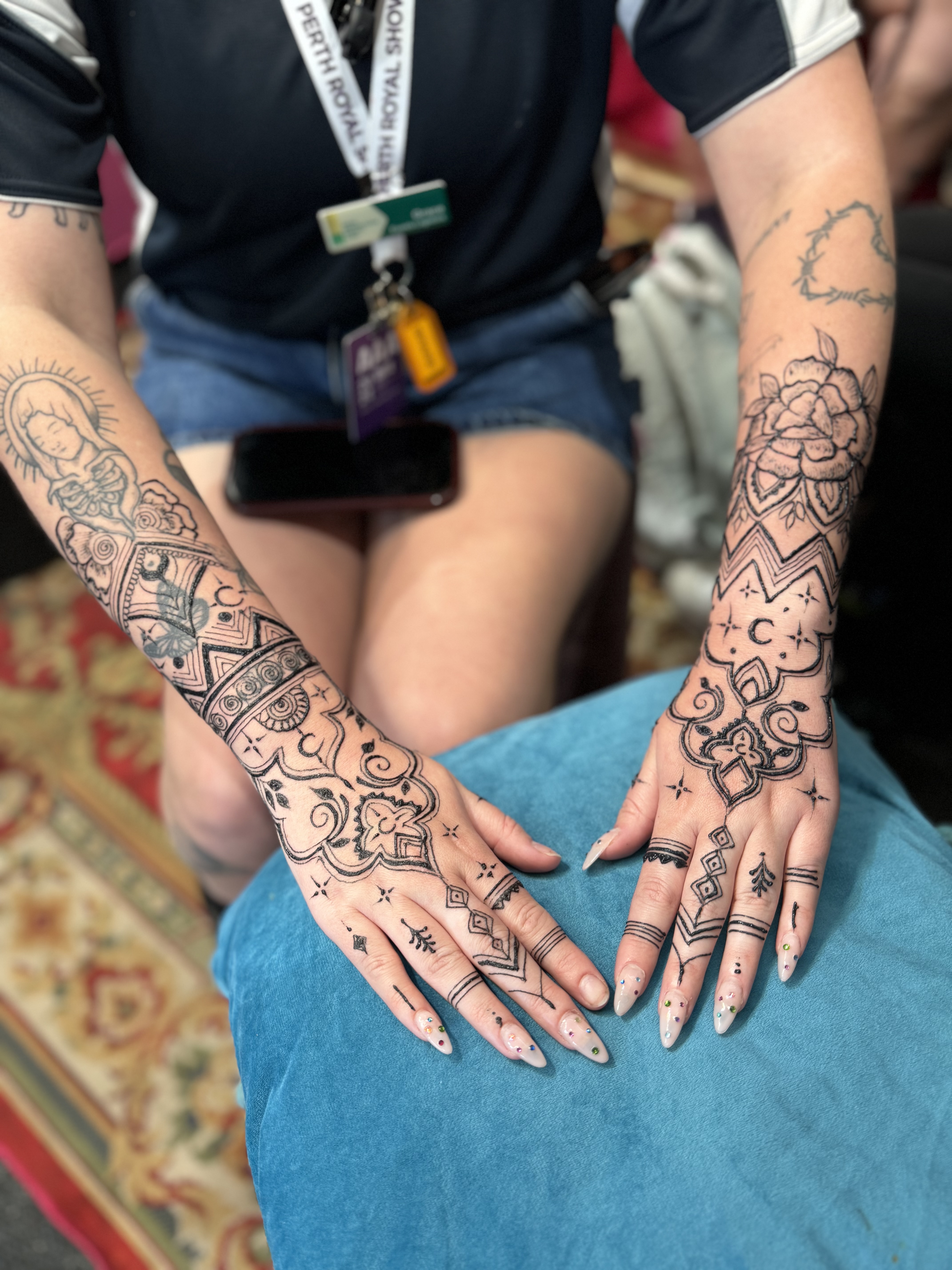 Henna by Minakshi