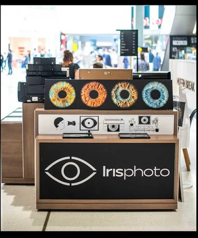 iris photo stall
